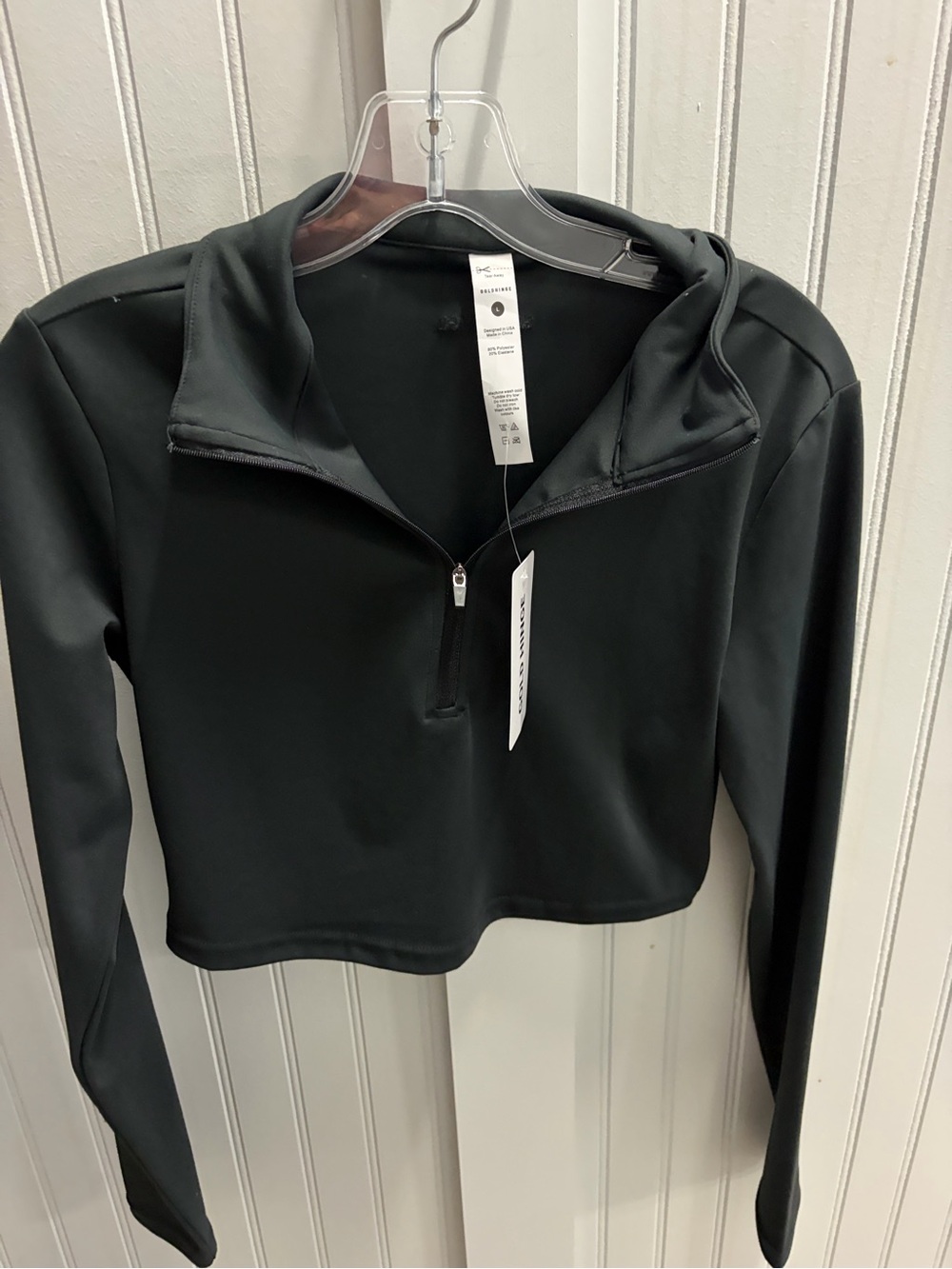 Black Quarter-Zip Cropped Performance Hoodie
